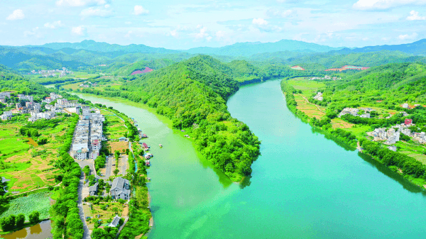 引读《省级绿美碧带、幸福河湖建设项目名单公布 我市一江一湖入选》